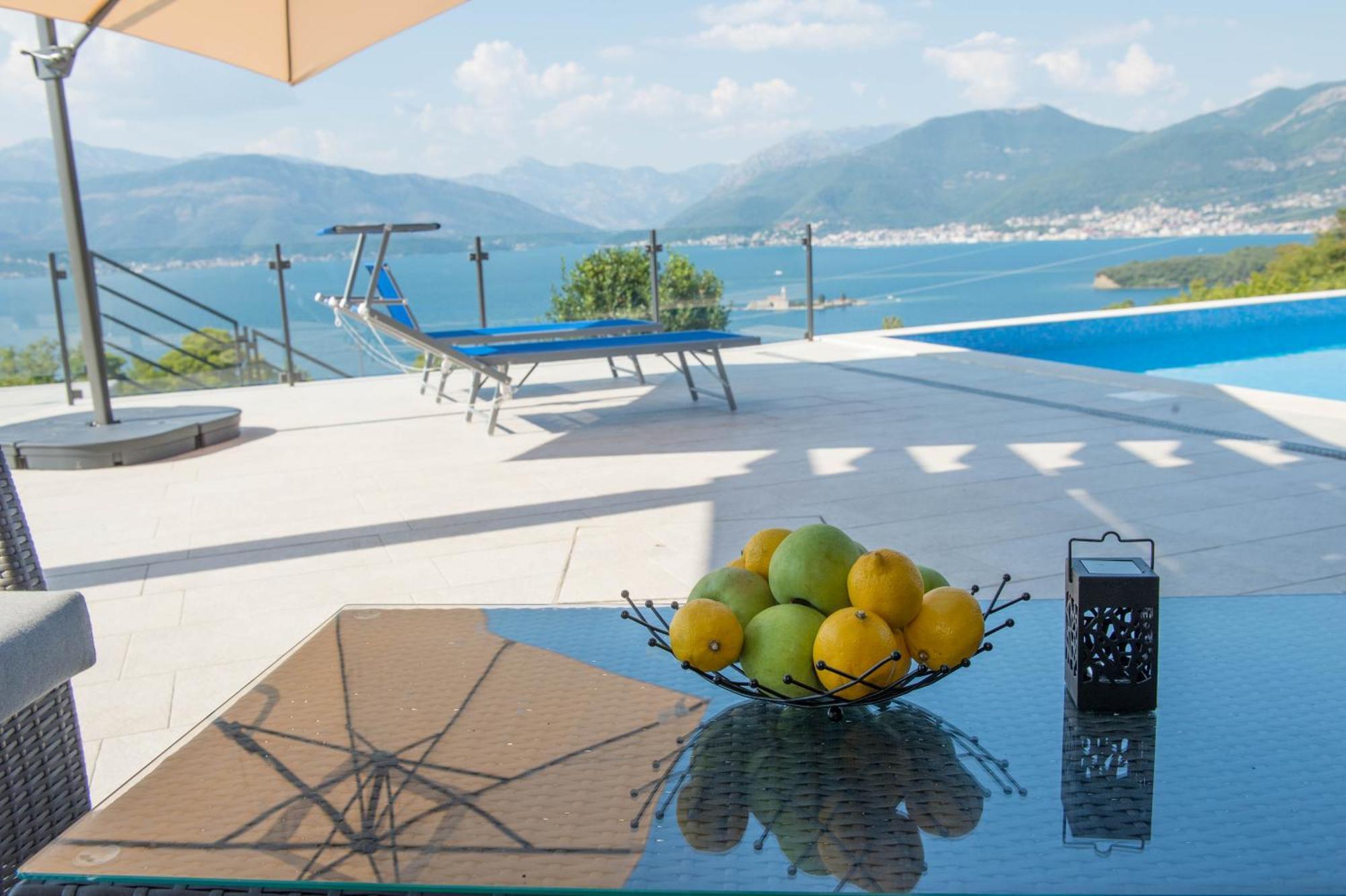 Villa Vista Azzurra Тиват Экстерьер фото